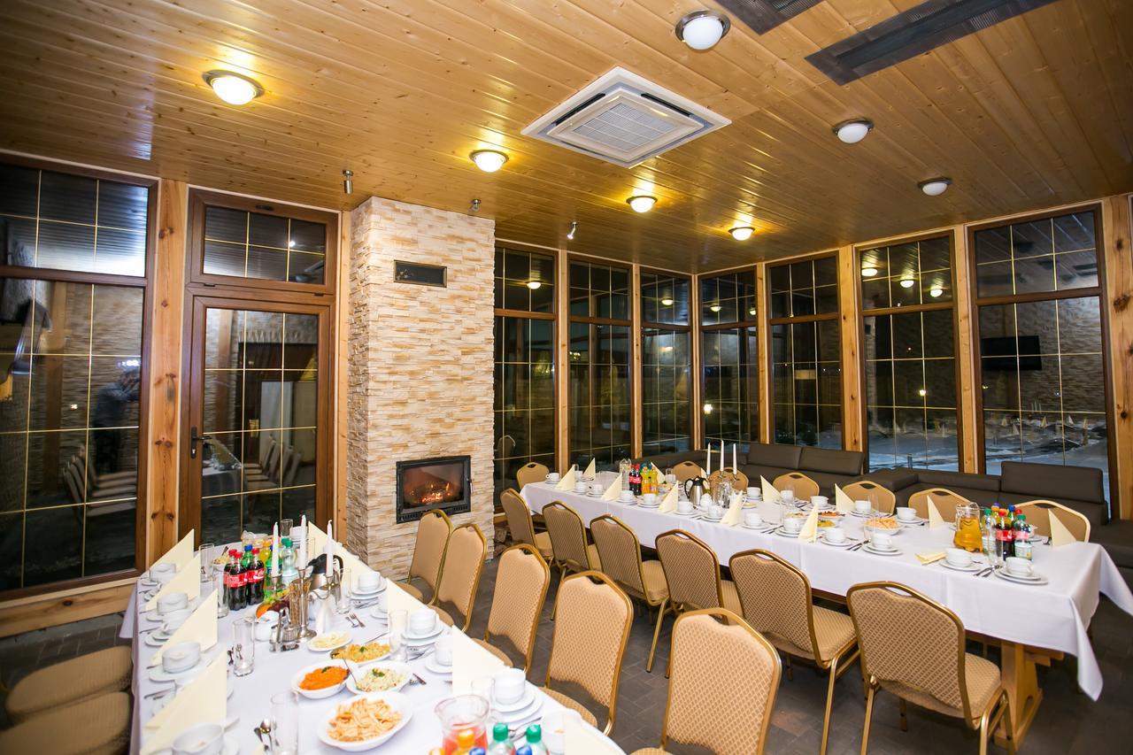 Hotel Kuban ชิชเชนา ภายนอก รูปภาพ