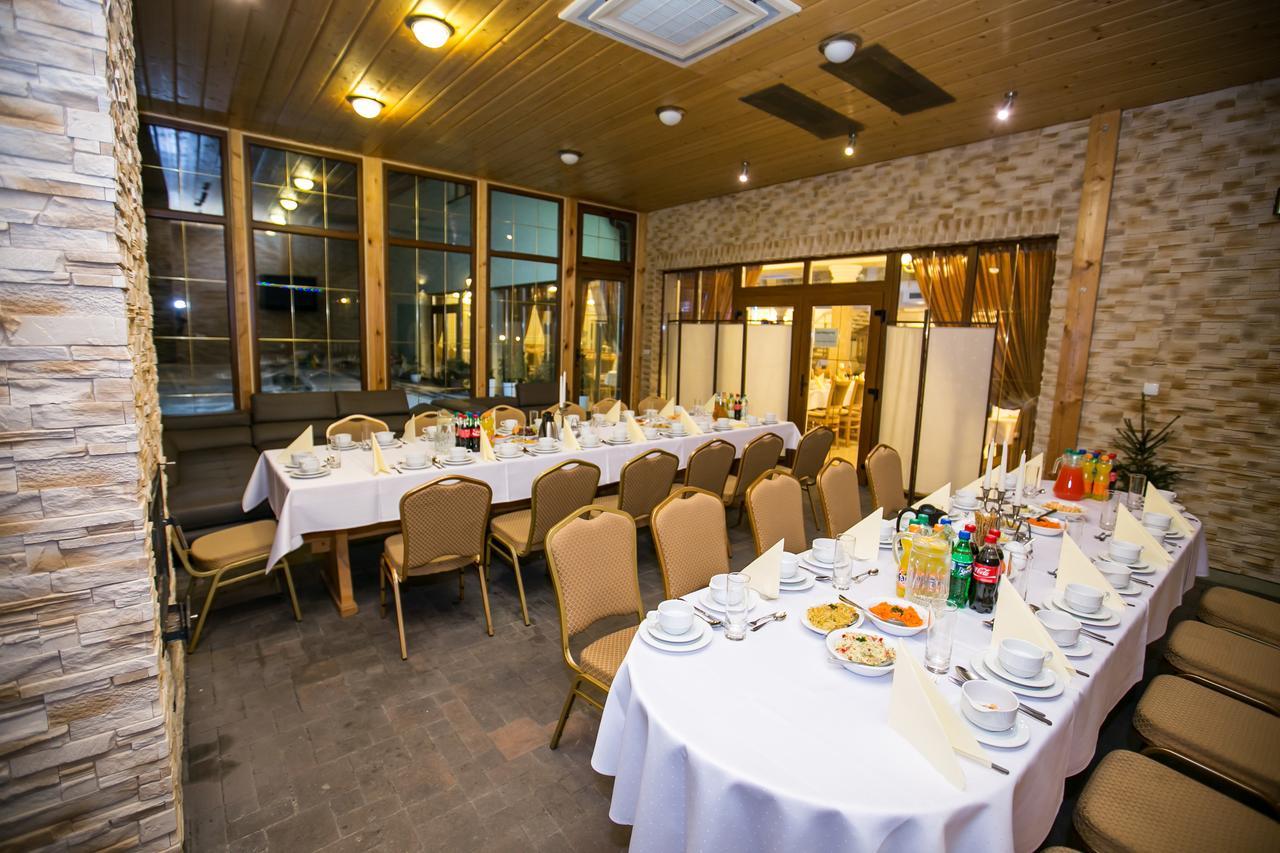Hotel Kuban ชิชเชนา ภายนอก รูปภาพ